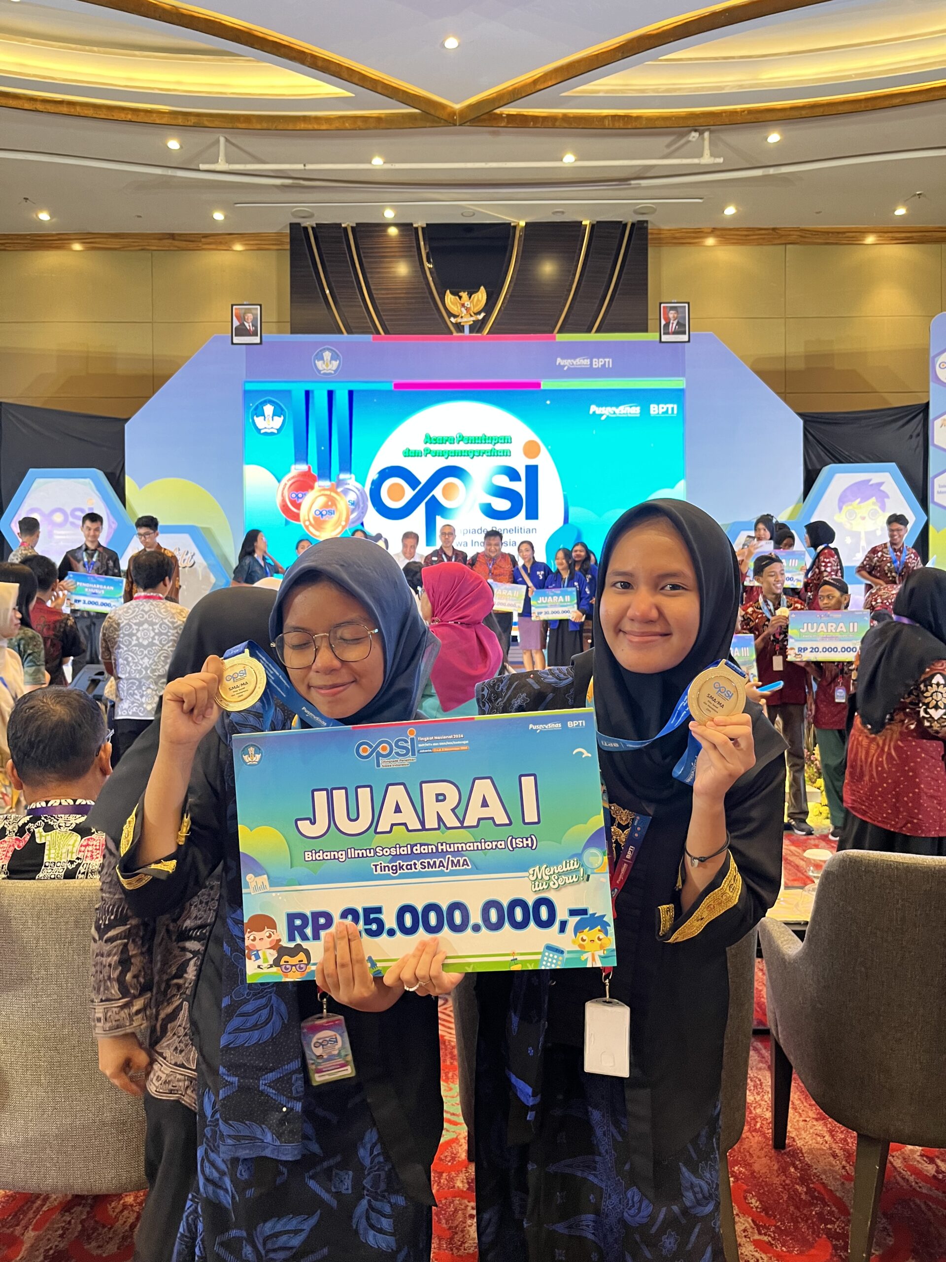 Zahra & Jihan